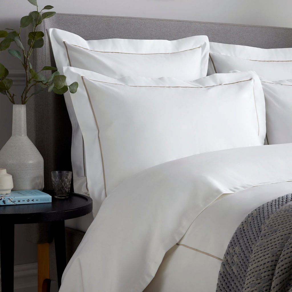 White 800 Thread Count Oxford Pillowcase Pair with Flax Single Row Cord Embroidery