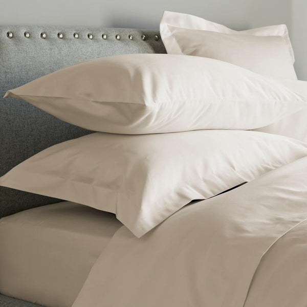 600 Thread Count Sateen Soft Fitted Sheet - Ivory