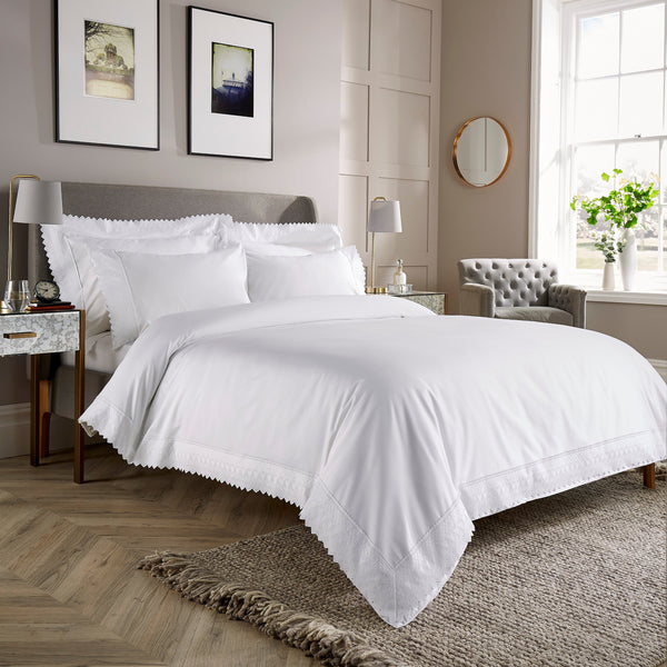 600 Thread Count Duvet Cover With Paisley Border - Superking