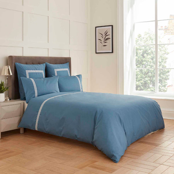 Midnight Teal 400 Thread Count Duvet Set with White Celtic Knot Embroidery