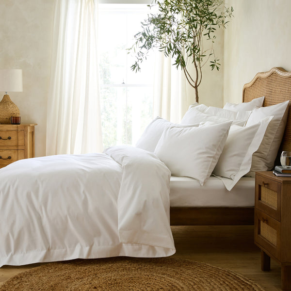 1000 Thread Count Duvet Cover With Oxford Edge - White | Bed & Bath ...