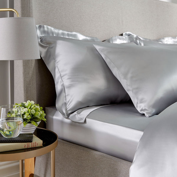 ESPA Oxford Edge Silk Pillowcase - Moonlight Grey